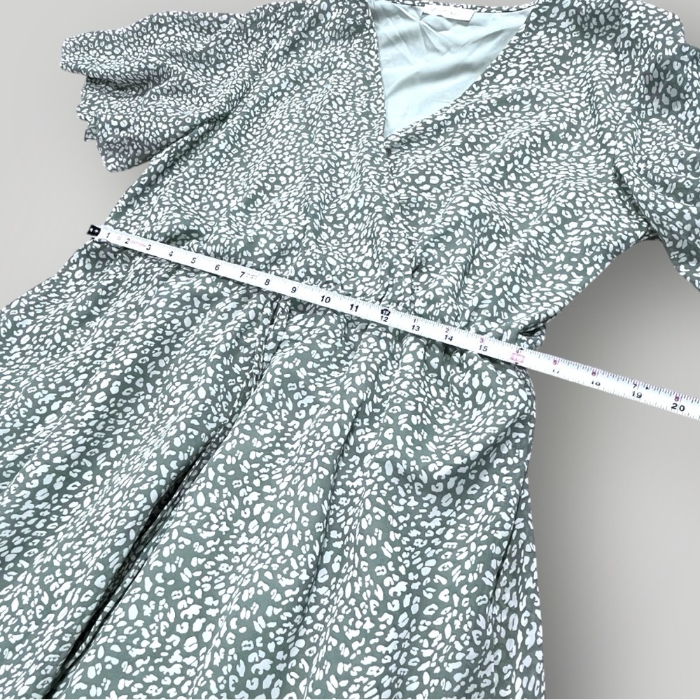 Kirundo Sage/White Midi V-Neck Dress - Picture 9 of 16
